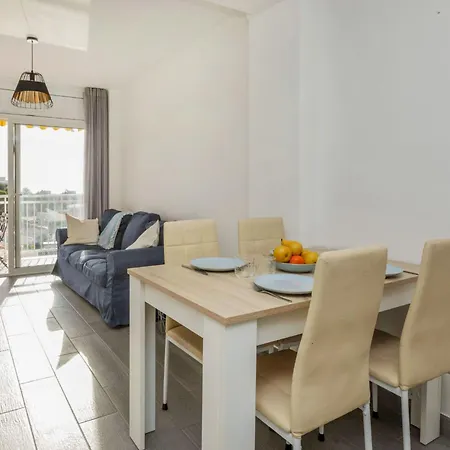 Barcelona By Interhome Daire Miami Playa
