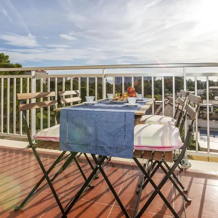 Barcelona By Interhome