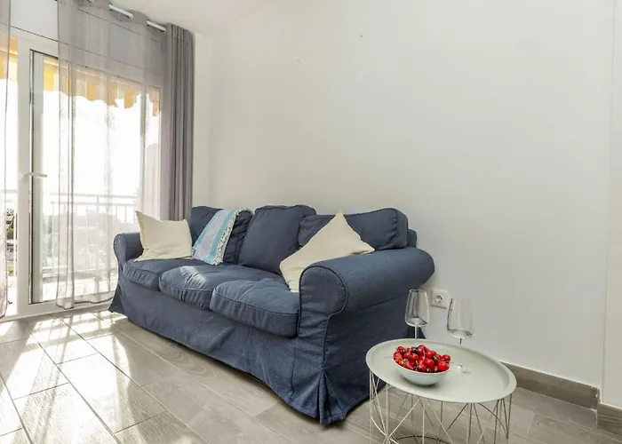 Barcelona By Interhome Daire